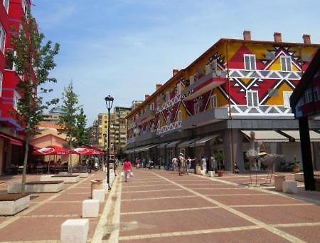 Appartamento Pazari_Ri_Studio Tirana Esterno foto